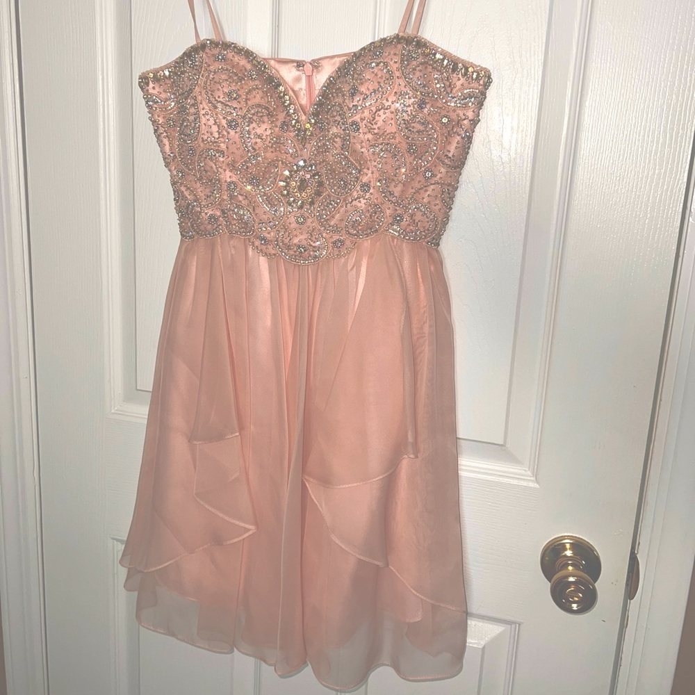 Dave and Johnny Light pink dress